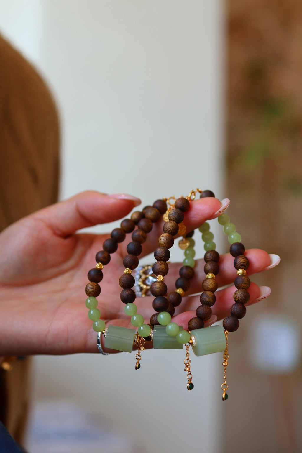 Kynam Agarwood Bracelet, Nephrite Jade