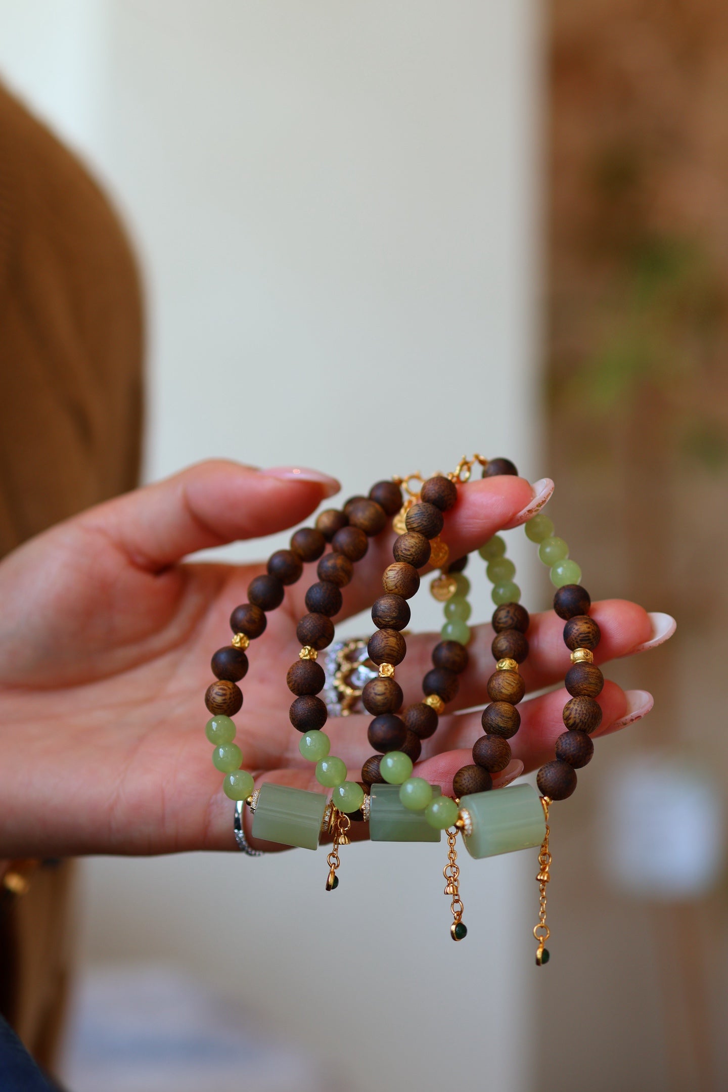 Kynam Agarwood Bracelet, Nephrite Jade