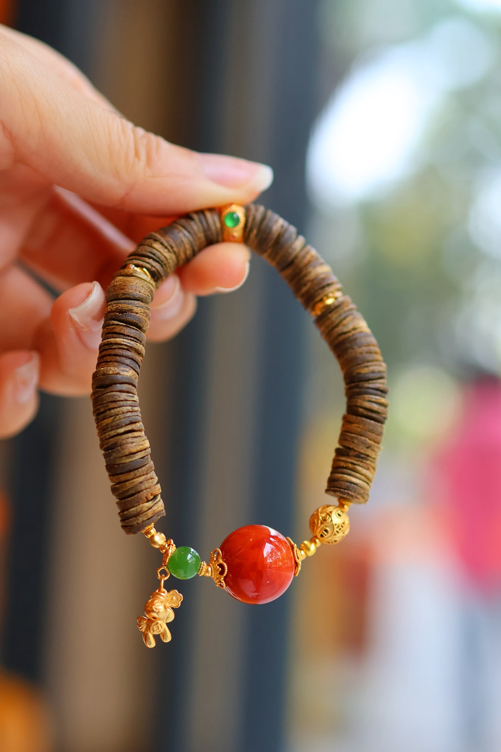 Kynam Agarwood Bracelet, South Red Agate & Jade