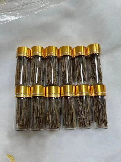 Green Kynam Agarwood Shredded Leaf, 5A Grade, 2g