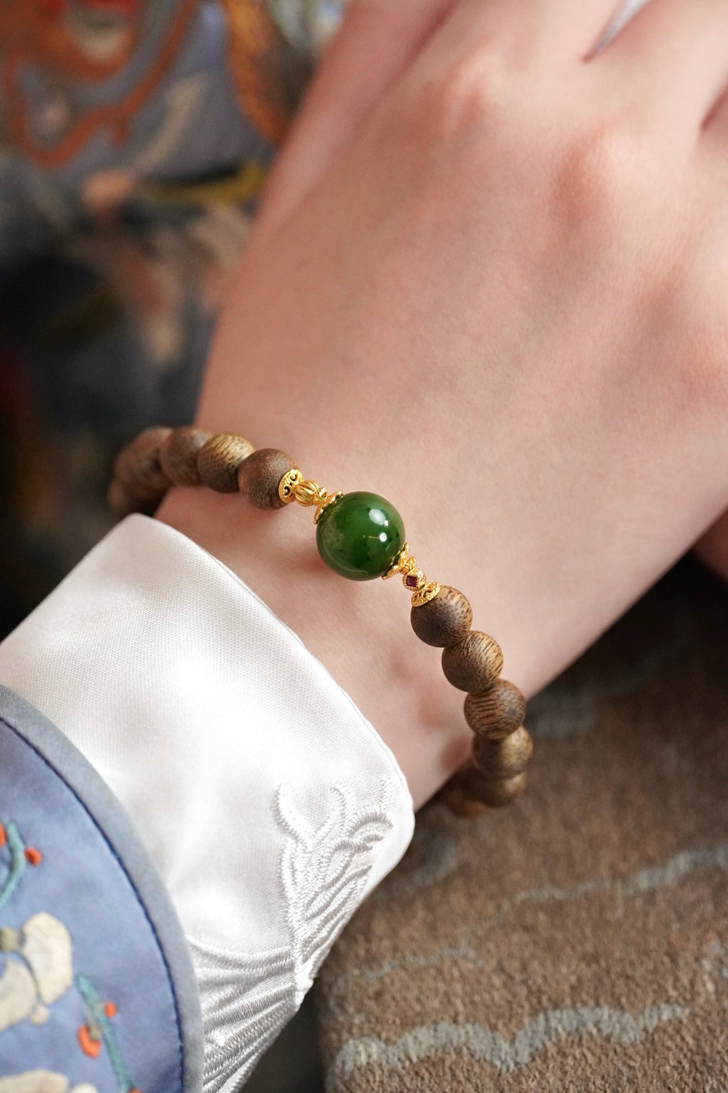 Kynam Agarwood Bracelet, Spinach-Green Nephrite Jade Focal Bead