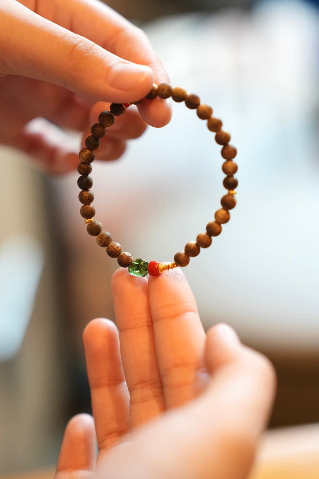 Kynam Agarwood Bracelet, Old-Mine Jade & Coral, 4mm