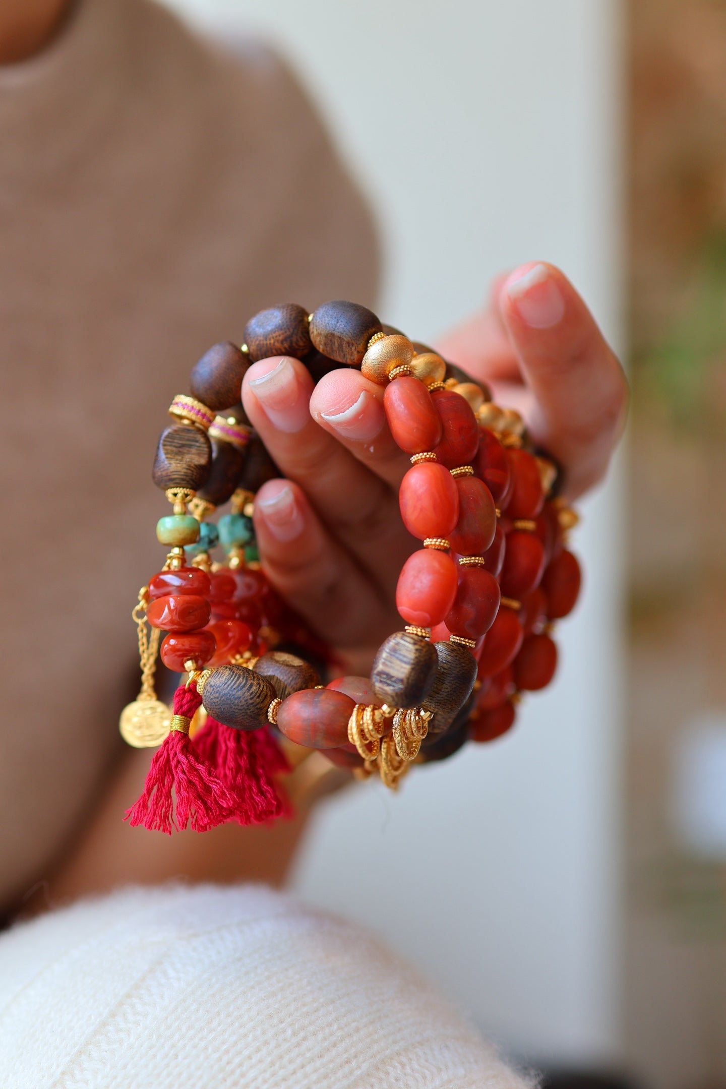 Kynam Agarwood Bracelet, South Red Agate & Turquoise