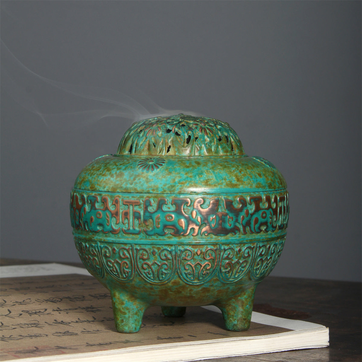 Incense Burner, Pure Copper Tripod, Ancient-Pattern Openwork, Antique Patina