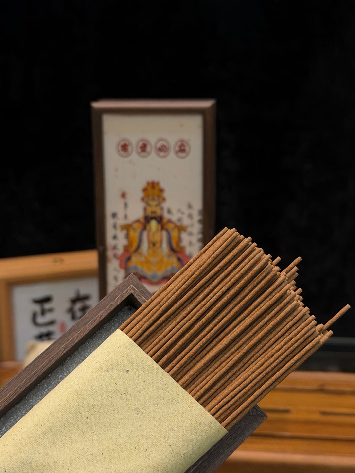 Agarwood Incense Sticks, Snow-in-Spring Blend, Gift Box 50g