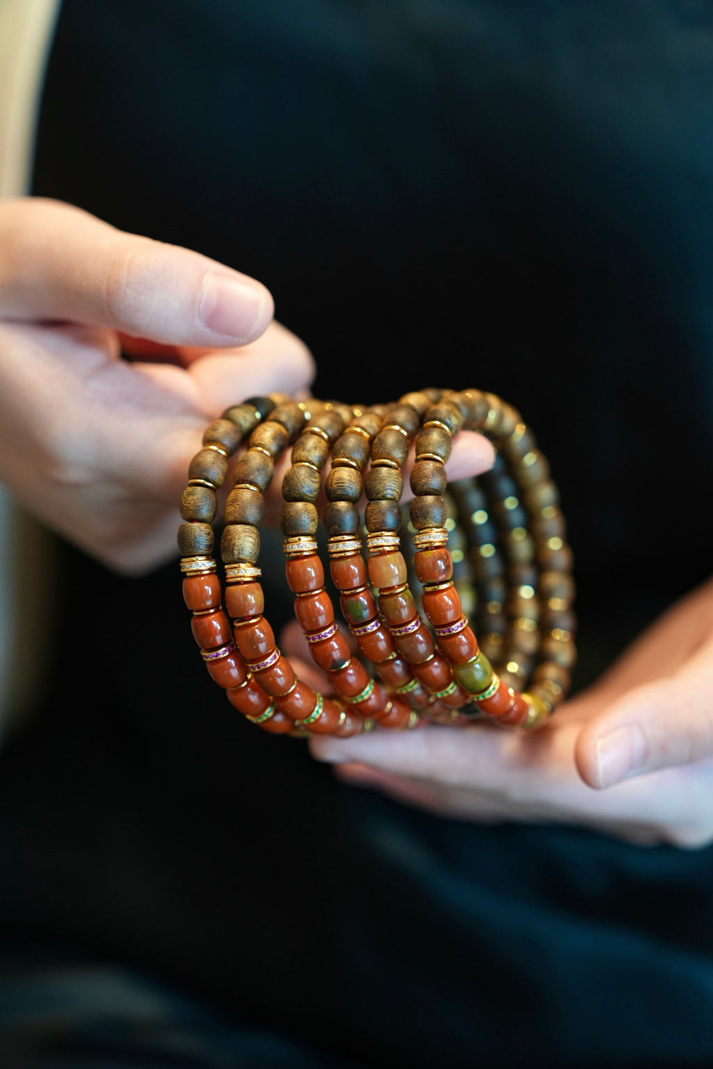 Kynam Agarwood & South Red Agate Bracelet, Half-and-Half, Barrel Cut, Gem-Set Spacers, 7 mm