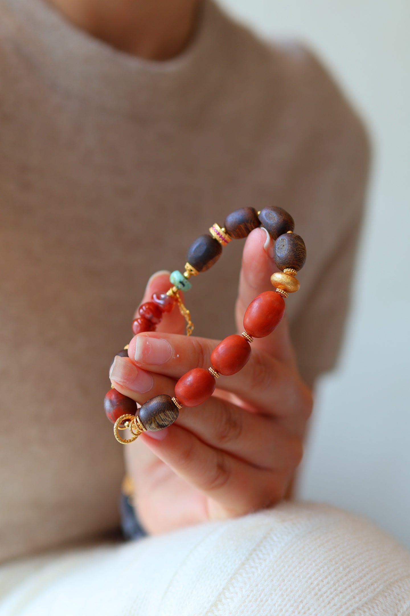 Kynam Agarwood Bracelet, South Red Agate & Turquoise