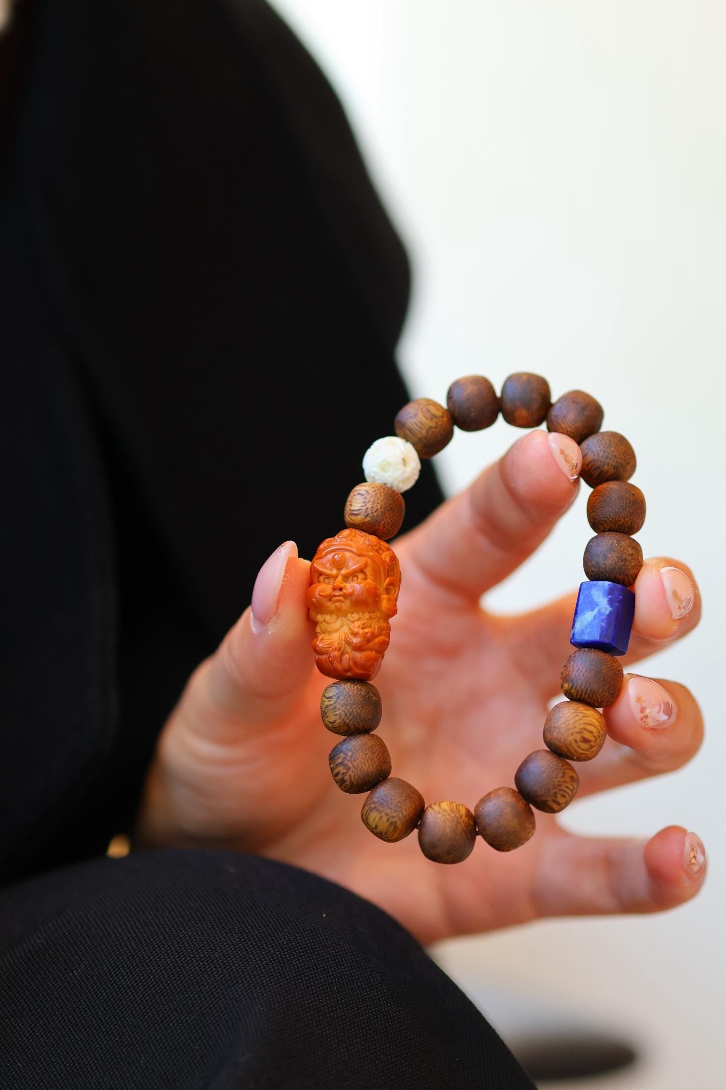 Kynam Agarwood Bracelet, Lapis Lazuli & Ghost-Carved Ball